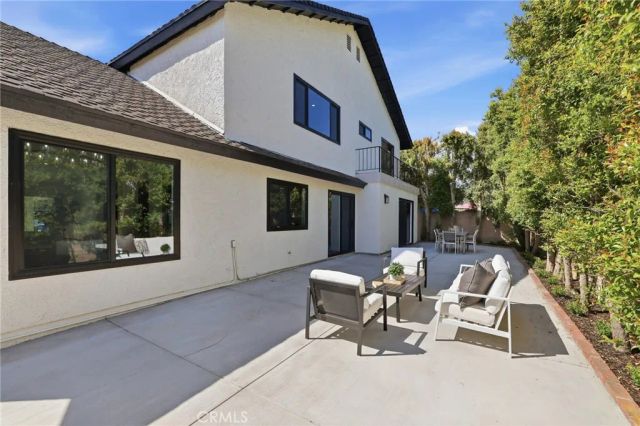 10526 Balcom, Granada Hills, CA 91344