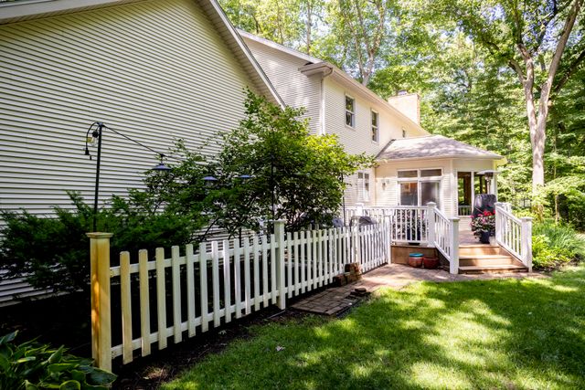53254 Monticola Lane, Bristol, IN 46507