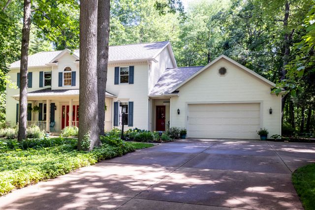 53254 Monticola Lane, Bristol, IN 46507