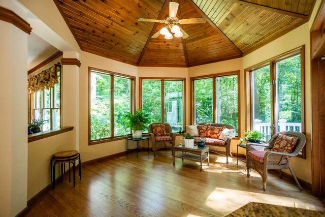 53254 Monticola Lane, Bristol, IN 46507