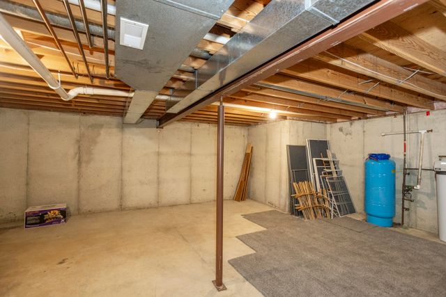 53254 Monticola Lane, Bristol, IN 46507