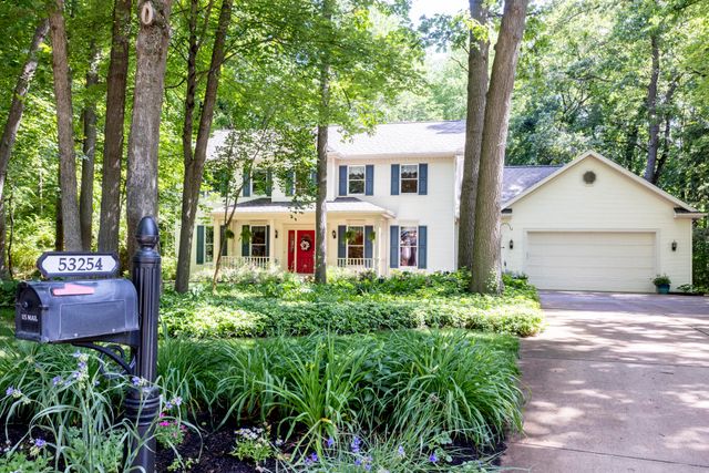 53254 Monticola Lane, Bristol, IN 46507