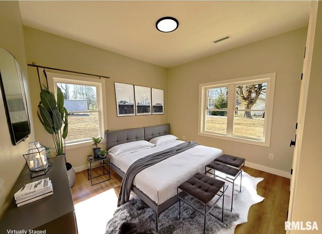 333 S Hanseman Street, Carbondale, IL 62901