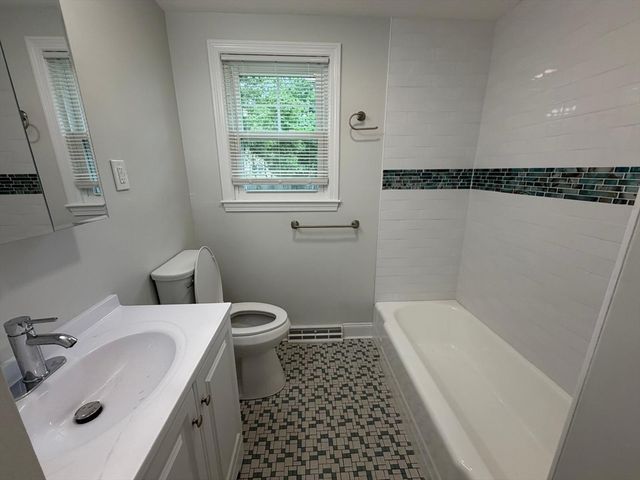 39 Fitch Terrace, Randolph, MA 02368