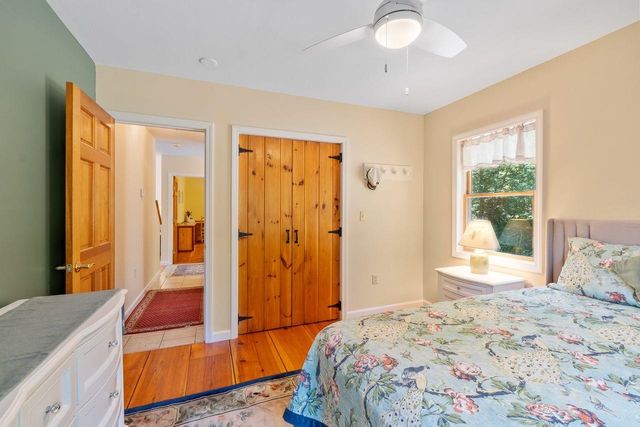 32 Beach Head Road, Nottingham, NH 03290