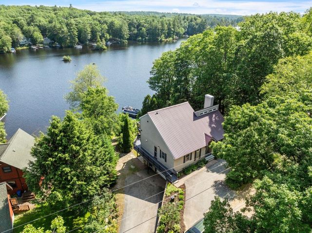 32 Beach Head Road, Nottingham, NH 03290