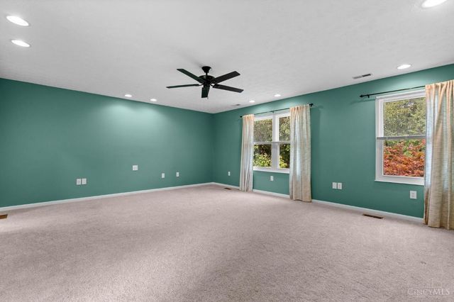 5525 Scarlet Maple Court, Miami Twp, OH 45150