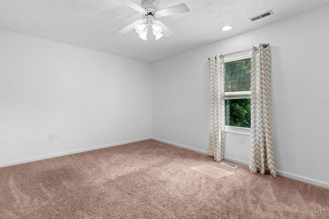 5525 Scarlet Maple Court, Miami Twp, OH 45150