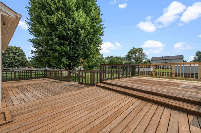 5525 Scarlet Maple Court, Miami Twp, OH 45150