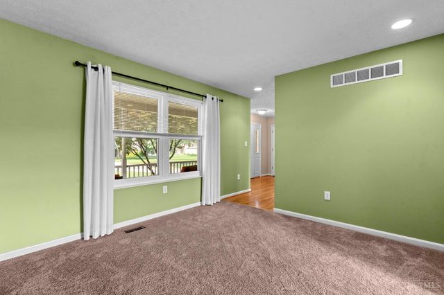 5525 Scarlet Maple Court, Miami Twp, OH 45150