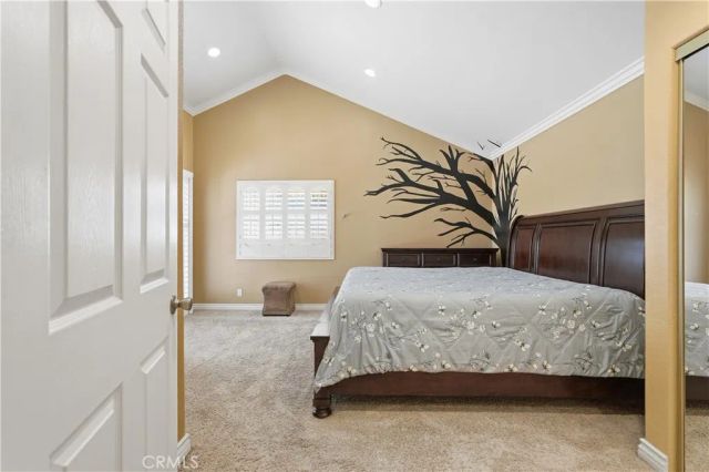 6031 S Van Ness, Los Angeles, CA 90047