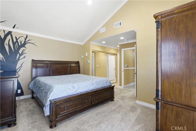 6031 S Van Ness, Los Angeles, CA 90047