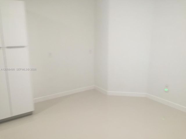 10750 NW 66th St 203, Doral, FL 33178