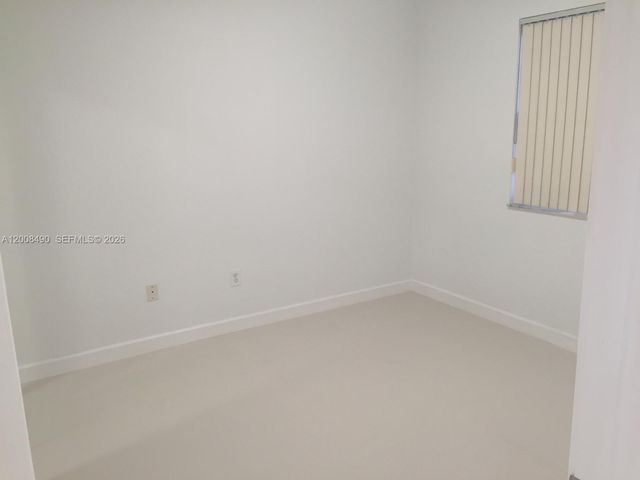 10750 NW 66th St 203, Doral, FL 33178