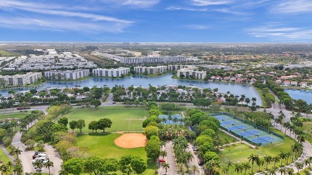 10750 NW 66th St 203, Doral, FL 33178