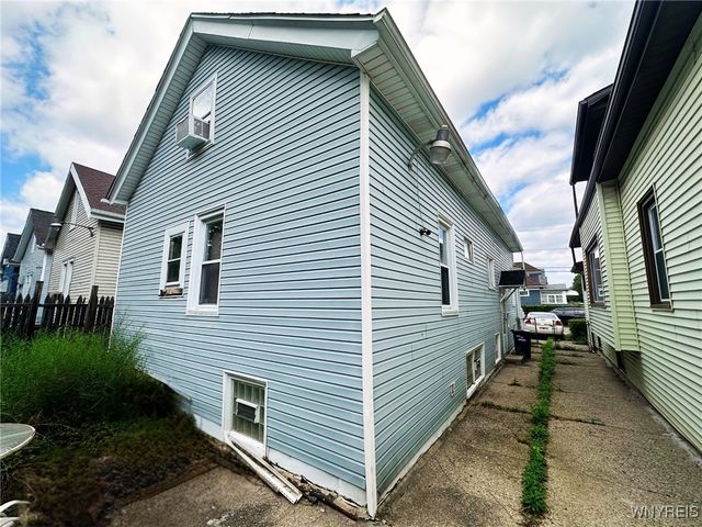 83 Collingwood Avenue, Buffalo, NY 14215