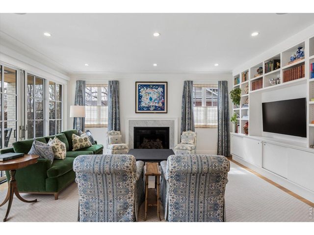 792 S High St, Denver, CO 80209