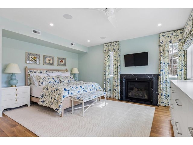 792 S High St, Denver, CO 80209