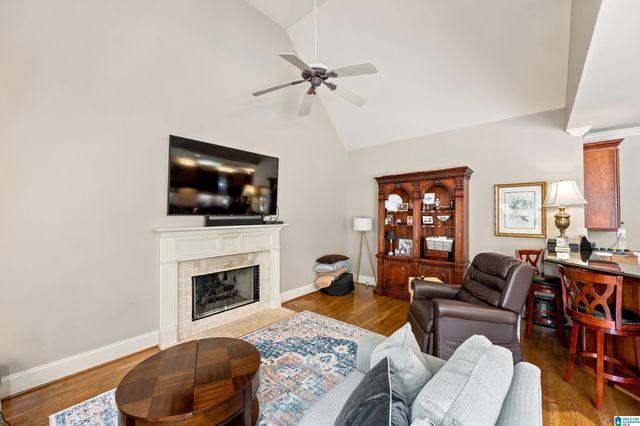 1005 WOODLANDS COVE, Helena, AL 35080