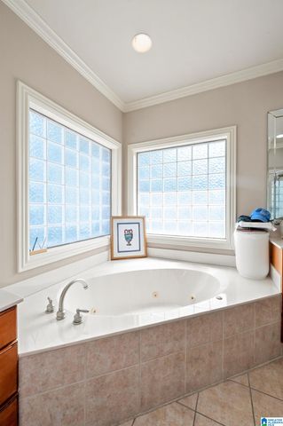 1005 WOODLANDS COVE, Helena, AL 35080
