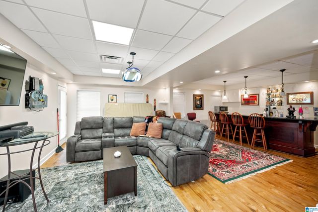 1005 WOODLANDS COVE, Helena, AL 35080