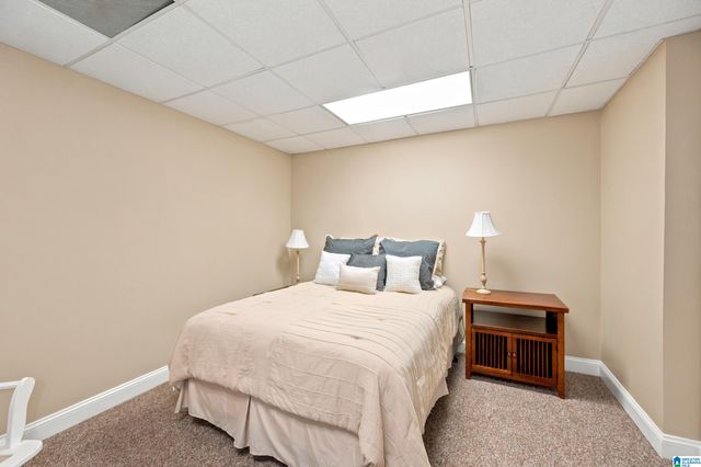 1005 WOODLANDS COVE, Helena, AL 35080