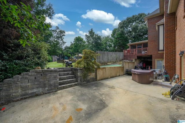 1005 WOODLANDS COVE, Helena, AL 35080