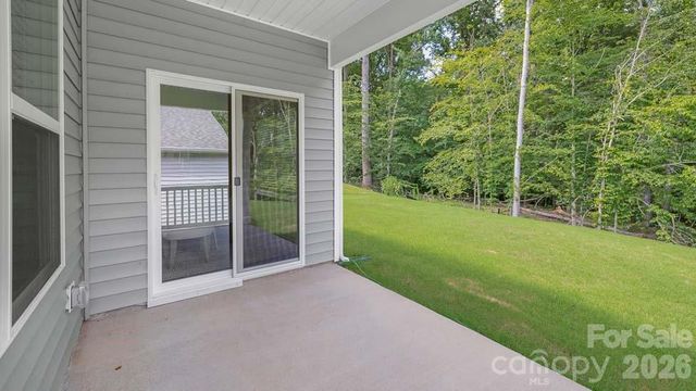 50 Ridgehaven Drive, Waynesville, NC 28786