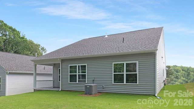 50 Ridgehaven Drive, Waynesville, NC 28786