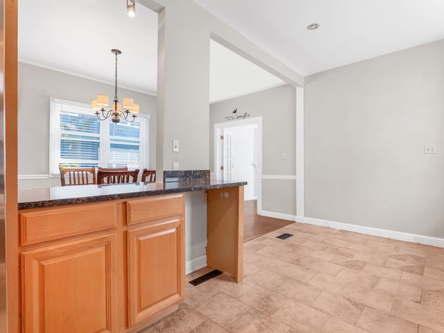 3439 W 66th Place, Chicago, IL 60629