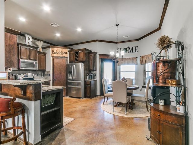 11105 NW 8th Street, Yukon, OK 73099