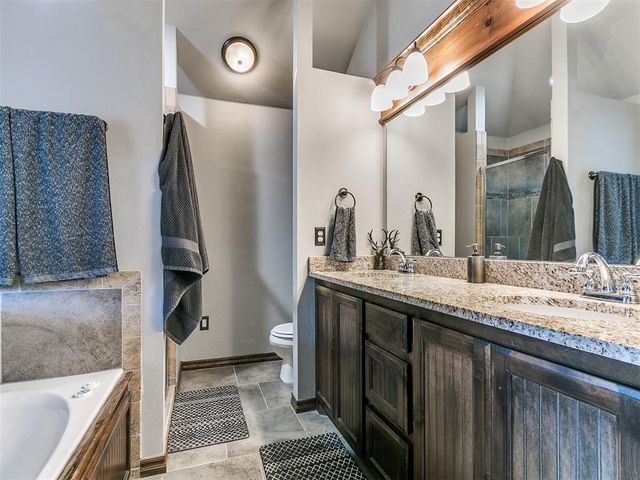 11105 NW 8th Street, Yukon, OK 73099