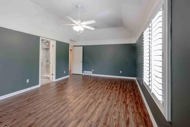 947 ROLLING OAKS LN, Collierville, TN 38017