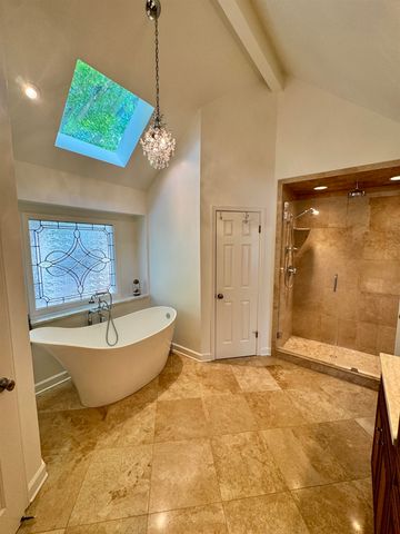 947 ROLLING OAKS LN, Collierville, TN 38017