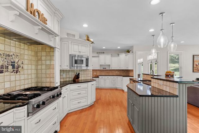 5029 HEATHERINGTON WAY, Enola, PA 17025