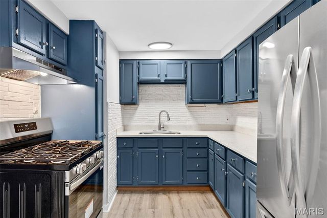 19 Marquette Drive, Florissant, MO 63031