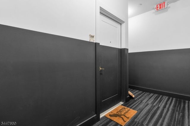 386 5Th St 204, Jersey City, NJ 07302