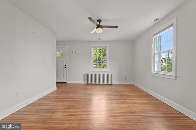 1429 FRONT AVE, Lutherville Timonium, MD 21093