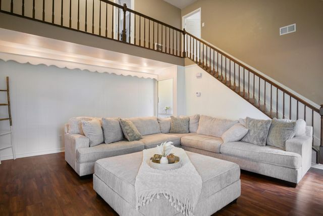 706 Yale Lane, Deer Park, TX 77536