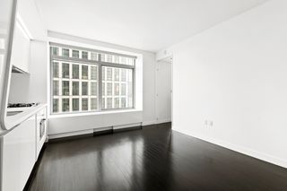 123 WASHINGTON Street # 51H, New York City, NY 10006