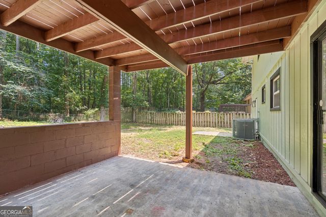 593 Country Lane Drive, Jonesboro, GA 30238