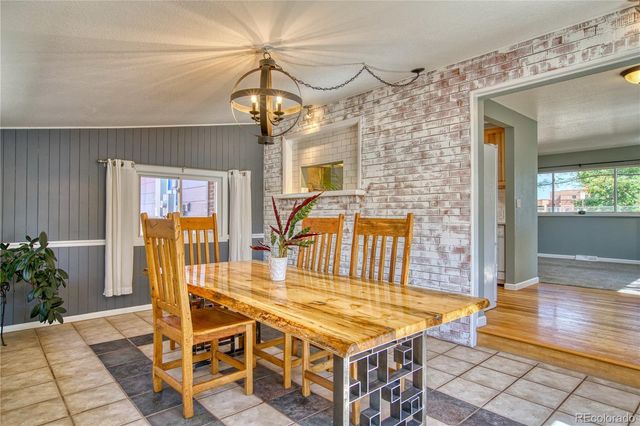 1403 Sanborn Place, Longmont, CO 80501