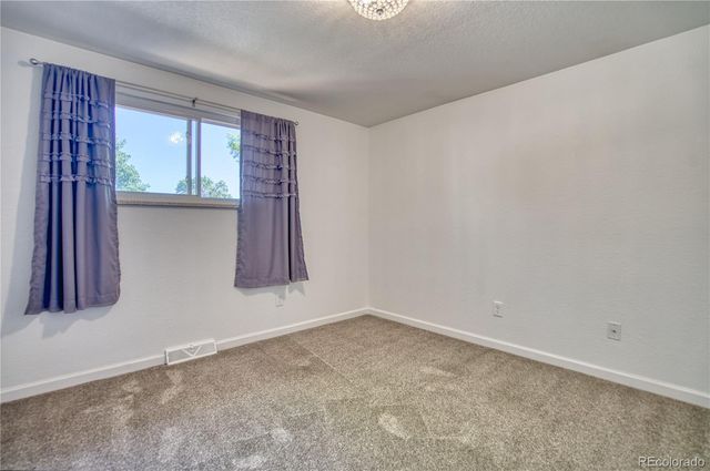 1403 Sanborn Place, Longmont, CO 80501