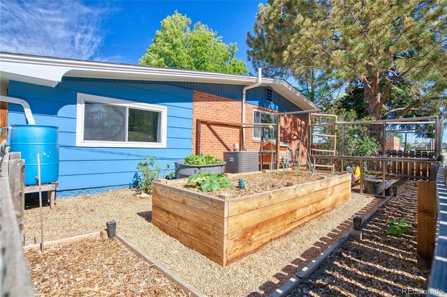 1403 Sanborn Place, Longmont, CO 80501
