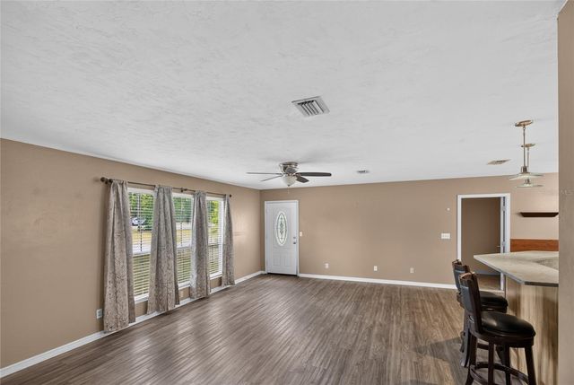 692 SE 41ST STREET, Keystone Heights, FL 32656