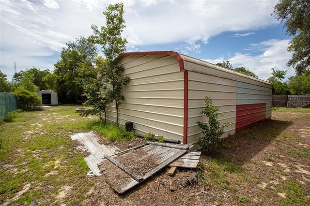 692 SE 41ST STREET, Keystone Heights, FL 32656