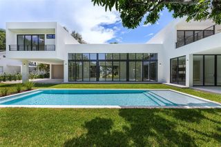 5921 SW 84th Street, South Miami, FL 33143