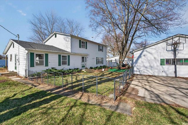 7480 E 625 S, Wolcottville, IN 46795