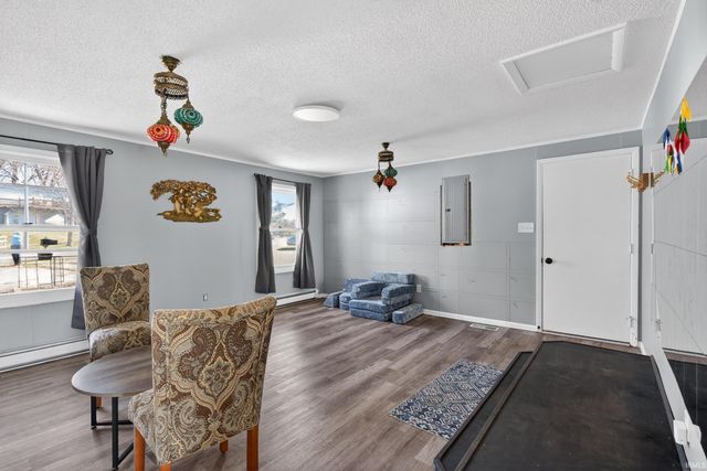 7480 E 625 S, Wolcottville, IN 46795