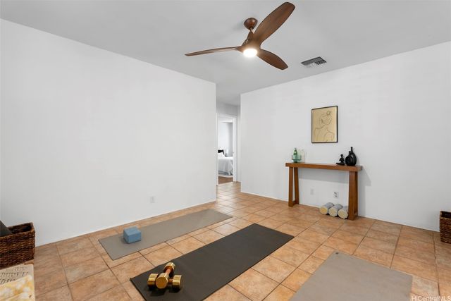 91-1072 Paaoloulu Way, Kapolei, HI 96707